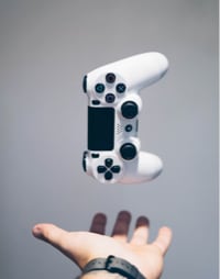 a-floating-controller-above-a-hand